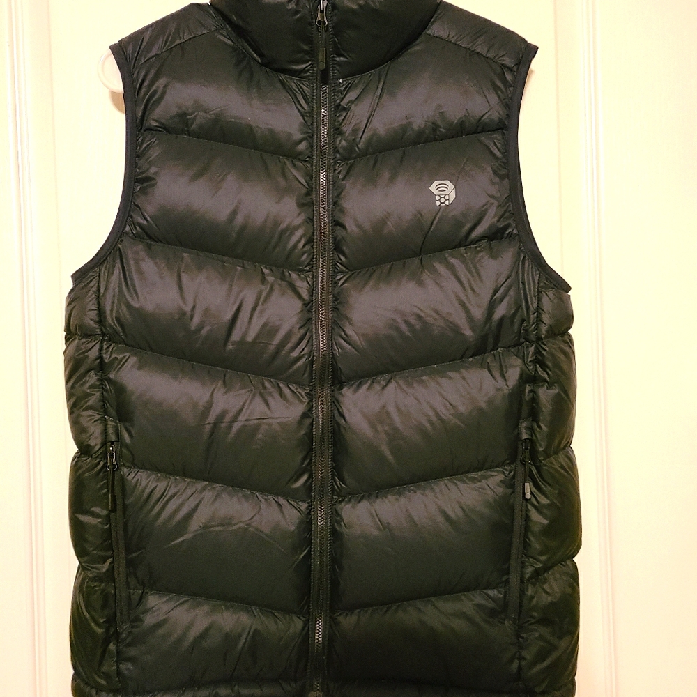 Mountain Hardwear Men's Puffer Vest Black Small